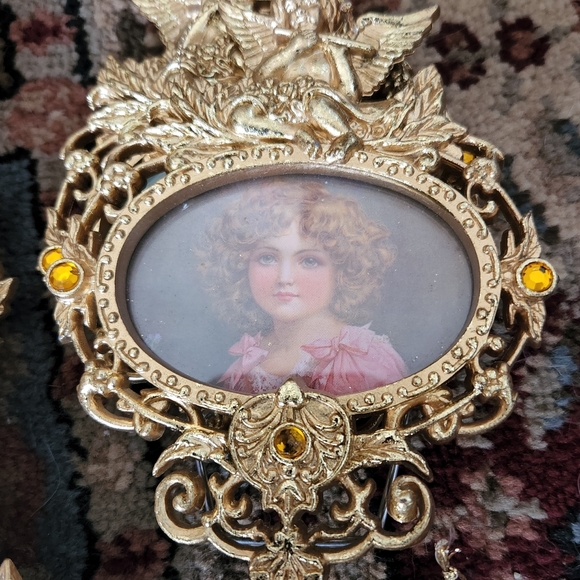 Vintage picture frames ornaments - Picture 4 of 8